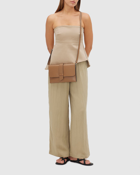 Noojee Tan - Leather Clutch