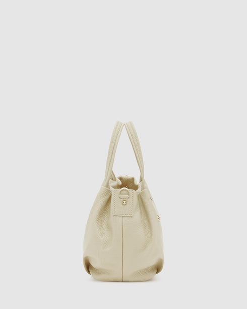 Poppy Champagne